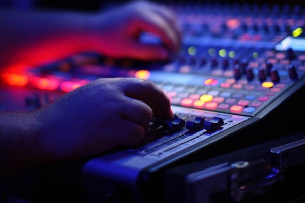 Ben Hesketh Wedding DJ
